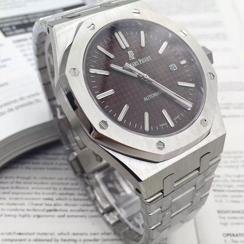 オーデマピゲ時計背面デザイン